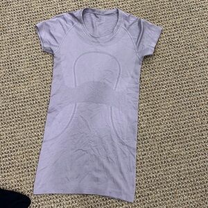 Lululemon swiftly tech shirt